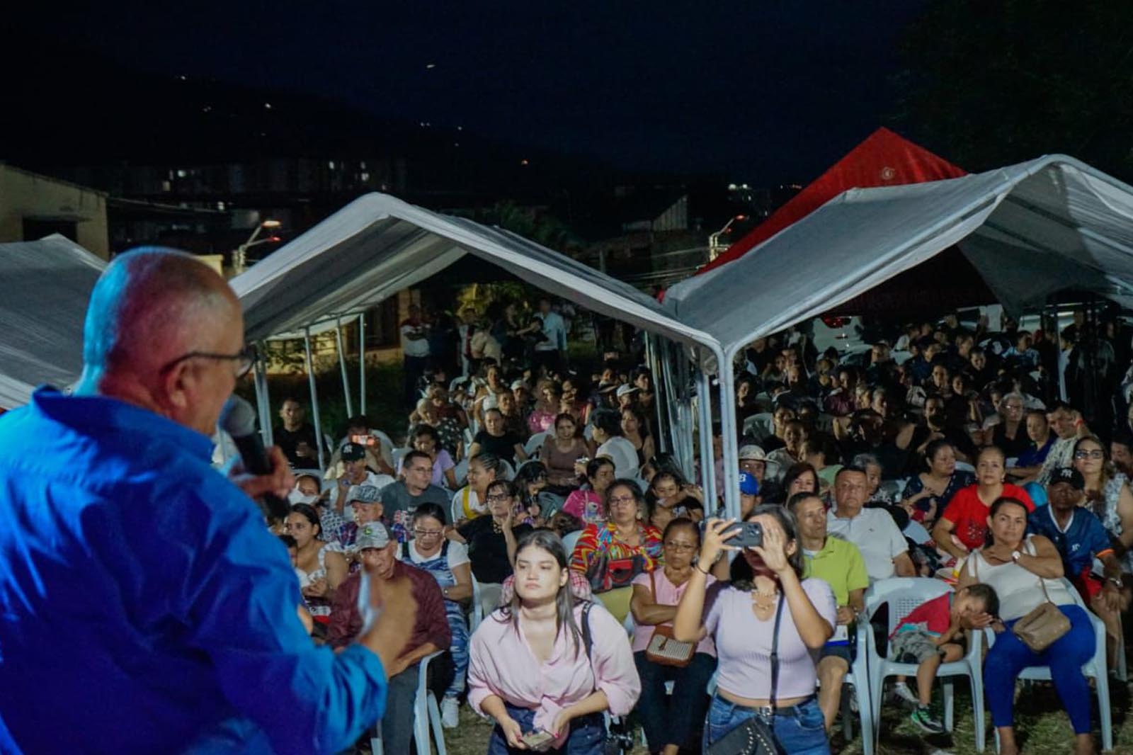 ”Hoy me duele ver cómo los grupos armados en Colombia avanzan en el control de territorios, coartando la libertad de los ciudadanos y afectando el futuro de nuestros jóvenes”:Óscar Barreto.